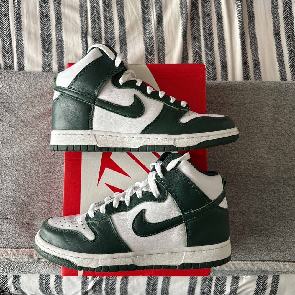 Nike Dunk High Spartan Green